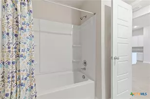 829 Stonemanor, Seguin, TX 78155 - Photo 24