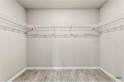 829 Stonemanor, Seguin, TX 78155 - Photo 18