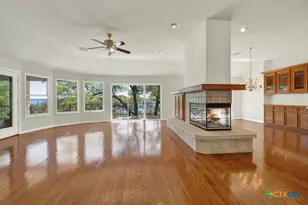 1000 Bamc Dr, Canyon Lake, TX 78133 - Photo 10