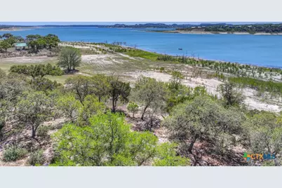 1000 B.A.M.C. Drive, Canyon Lake, TX 78133 - Photo 2