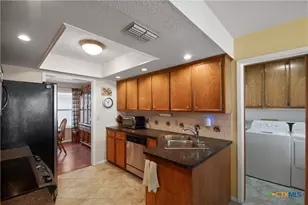 114 Andover, Victoria, TX 77904 - Photo 8