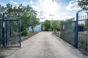 102 Adam's Way, Canyon Lake, TX 78133 - Photo 4