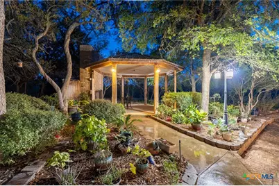 102 Adams Way, Canyon Lake, TX 78133 - Photo 6