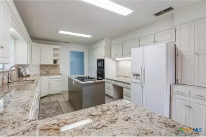 3606 Whispering Oaks, Temple, TX 76504 - Photo 8