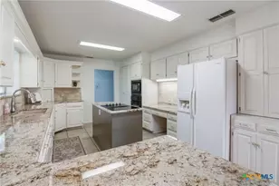 3606 Whispering Oaks, Temple, TX 76504 - Photo 8