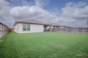 3109 Lenora Dr, Victoria, TX 77901 - Photo 24