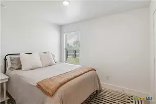 1102 Cornell St, Troy, TX 76579 - Photo 10