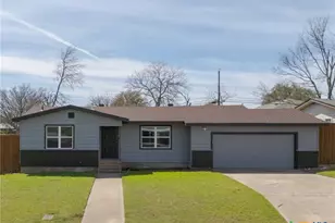 209 W Victory Ave, Temple, TX 76501 - Photo 1