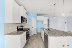 2402 Freddie L. Nichols Sr. Dr, Harker Heights, TX 76548 - Photo 12