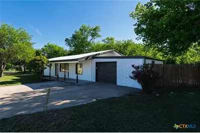 126 E Bobwhite Lane, Harker Heights, TX 76548 - Photo 2