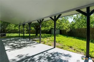 126 E Bob White Ln, Harker Heights, TX 76548 - Photo 24