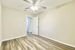 2110 Blue Meadow Dr, Austin, TX 78744 - Photo 28