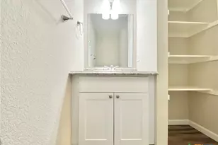 2110 Blue Meadow Dr, Austin, TX 78744 - Photo 22