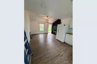 504 S 6th Street, Gatesville, TX 76528 - Photo 10