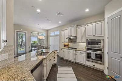 2534 Lermann, New Braunfels, TX 78132 - Photo 20