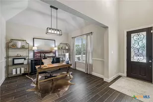 2534 Lermann, New Braunfels, TX 78132 - Photo 10