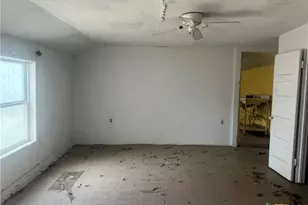 612 S 7th St, Temple, TX 76504 - Photo 36