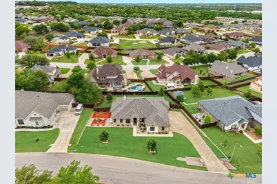 2031 Heritage Loop, Nolanville, TX 76559 - Photo 2