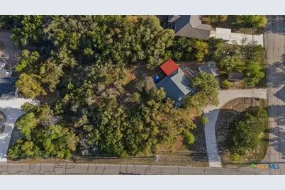 1328 Cottonwood Road, Fischer, TX 78623 - Photo 6