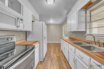 1907 Miles Street, Copperas Cove, TX 76522 - Photo 8