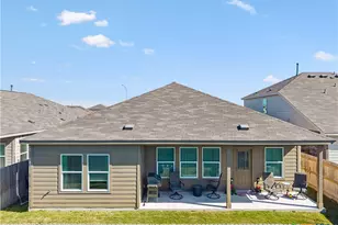 5801 Musquiz Rdg, Seguin, TX 78155 - Photo 36
