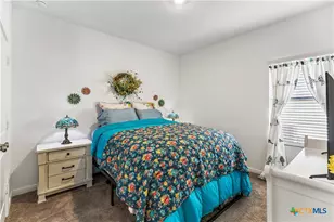 5801 Musquiz Rdg, Seguin, TX 78155 - Photo 16