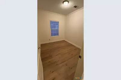 109 Palmwood Drive, Victoria, TX 77901 - Photo 8