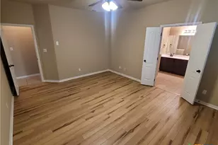 114 Blue Rock Ct, Victoria, TX 77904 - Photo 22