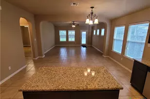 114 Blue Rock Ct, Victoria, TX 77904 - Photo 18
