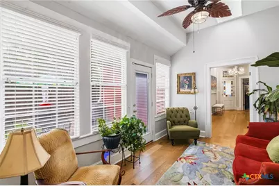 306 W Stayton Avenue, Victoria, TX 77901 - Photo 10