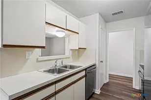 1303 Little St, Copperas Cove, TX 76522 - Photo 10