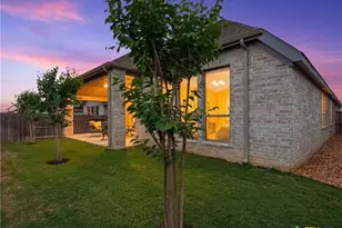 1833 Luna St, New Braunfels, TX 78132 - Photo 40