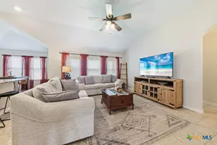 467 Briar Ln, New Braunfels, TX 78132 - Photo 6