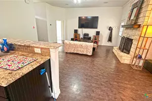 2006 Indian Camp Trail, Copperas Cove, TX 76522 - Photo 16