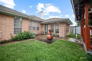 106 La Salle Blvd, Port Lavaca, TX 77979 - Photo 6