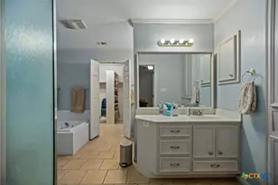 106 La Salle Blvd, Port Lavaca, TX 77979 - Photo 30