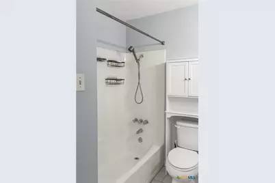 204 Berwick Street, Victoria, TX 77904 - Photo 18