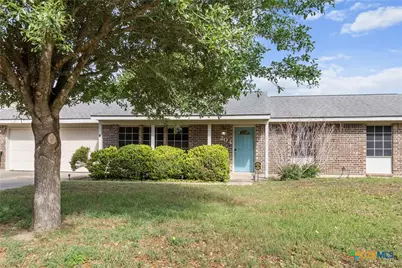 204 Berwick Street, Victoria, TX 77904 - Photo 2