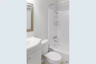 204 Berwick Street, Victoria, TX 77904 - Photo 20