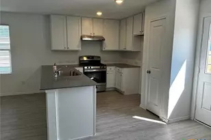 2436 Hunter Peak, New Braunfels, TX 78130 - Photo 12