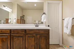 910 Ridgeoak Dr, Belton, TX 76513 - Photo 24