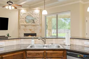 910 Ridgeoak Dr, Belton, TX 76513 - Photo 18
