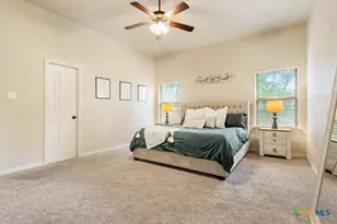 910 Ridgeoak Dr, Belton, TX 76513 - Photo 22