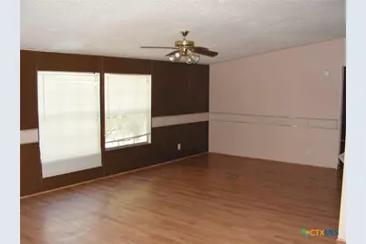 532 Grandview Bend, Canyon Lake, TX 78133 - Photo 2