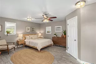 91 Ohio St, New Braunfels, TX 78130 - Photo 24