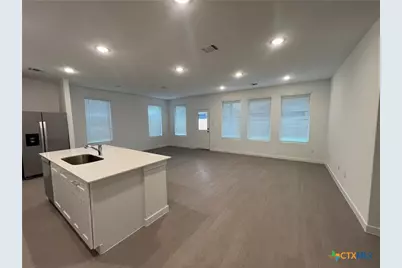 8908 San Carlos, Seguin, TX 78155 - Photo 16