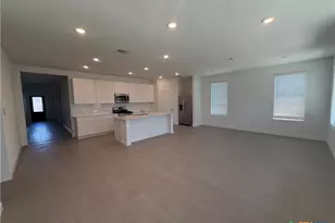 8908 San Carlos, Seguin, TX 78155 - Photo 18