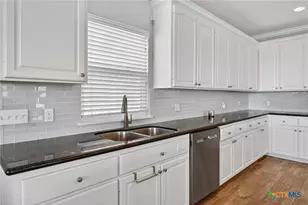 838 Rattlesnake Point Rd, Rockport, TX 78382 - Photo 16