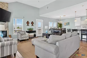 838 Rattlesnake Point Rd, Rockport, TX 78382 - Photo 10