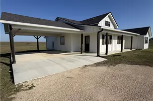 1742 Martinez Rd, Yoakum, TX 77995 - Photo 10